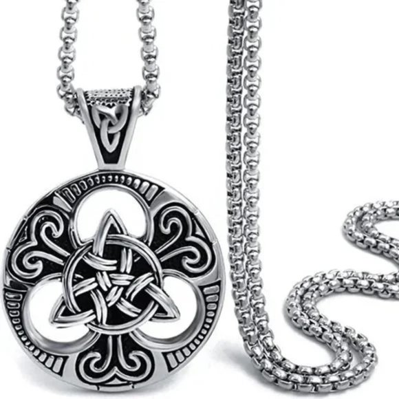 New! Stainless Steel Celtic Knot 2-Sided Pendant Necklace Box Chain - Picture 3 of 6